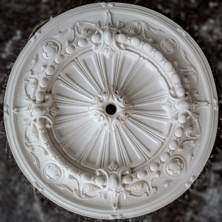 Розетка потолочная из гипса в классическом стиле с элементами ионики р-1 Ø500