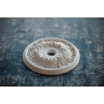 Розетка стельова з гіпсу в класичномі стилі з візерунком р-24 Ø300