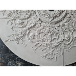 Розетка гіпсова у стилі рококо з витонченим малюнком флористики р-1001 Ø1624