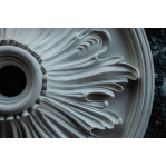 Розетка гіпсова у стилі бароко з виразним малюнком р-1003 Ø505