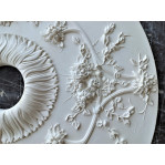 Розетка гіпсова з витонченим малюнком флористики р-113 Ø638