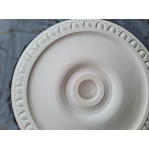 Розетка гіпсова в класичному стилі з іонікою по канту р-120 Ø700