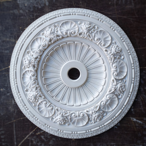 Розетка гіпсова з мушлями у класичному стилі р-122 Ø645