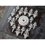 Розетка гіпсова з витонченим малюнком у класичному стилі р-129 Ø840