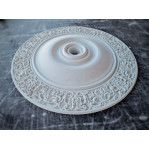 Розетка гіпсова з насиченим орнаментом по канту р-144 Ø780