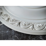 Розетка гіпсова в класичному стилі з візерунком по канту р-147 Ø645