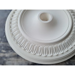 Розетка гіпсова в класичному стилі з пальчиками р-149 Ø600