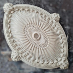 Розетка гіпсова овальної форми р-152 875х1185