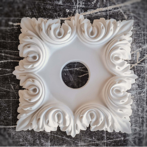 Розетка гіпсова під світильник у формі квадратної квітки р-158 - 275х275 мм. 