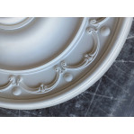 Розетка гіпсова в класичному стилі з підковами р-16 Ø460