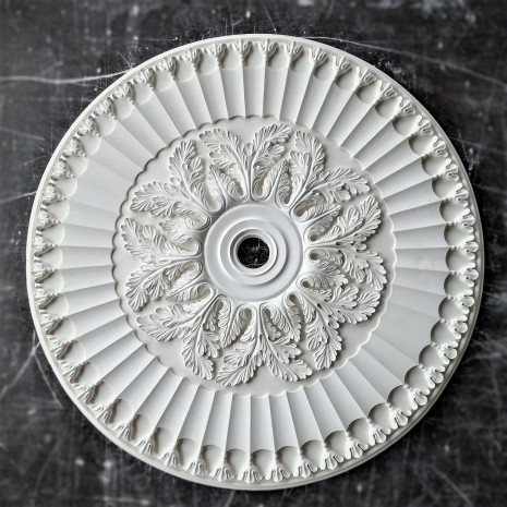 Розетка гіпсова в класичному стилі з малюнком р-160 Ø800