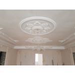 Розетка гіпсова з у класичному стилі листям та іонікою по канту р-169 Ø1460