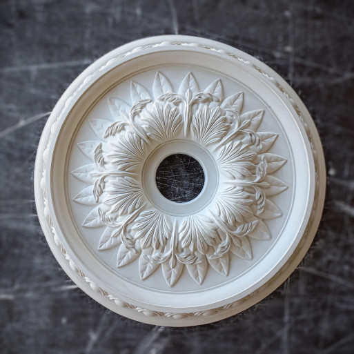 Розетка з гіпсу з квіткою у класичному стилі р-19 Ø380