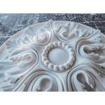 Розетка гипсовая декоративная для кессонов  р-193 Ø500