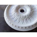 Розетка з гіпсу з квіткою у класичному стилі р-20 Ø540