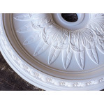 Розетка з гіпсу з квіткою у класичному стилі р-20 Ø540