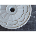 Розетка з гіпсу в класичному стилі з гірляндами р-22 Ø370