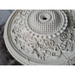 Розетка гипсовая в стиле барокко с подсветкой и объемным рисунком р-227 Ø1260 мм. 