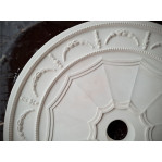 Розетка з гіпсу в класичному стилі з гірляндами р-23 Ø530