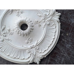 Розетка гіпсова в класичному стилі з квітами р-30 Ø740