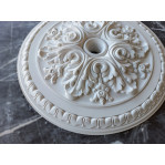 Розетка гипсовая в классическом стиле с цветком р-32а  Ø400