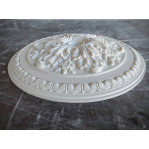 Розетка гипсовая в классическом стиле с цветком р-32а  Ø400