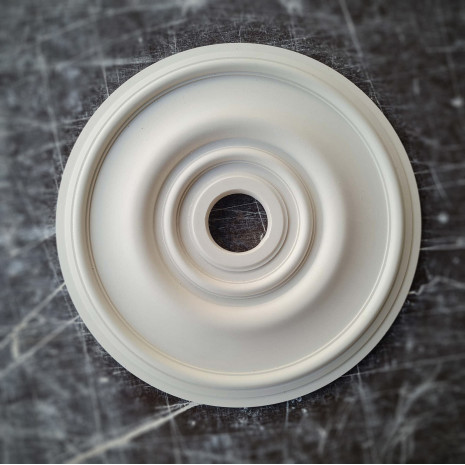 Розетка гіпсова гладка в класичному стилі р-38 Ø356