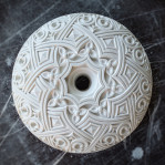 Розетка гіпсова у східному стилі з різьбленим візерунком р-61 Ø300