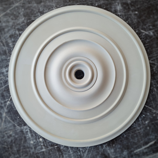 Розетка гіпсова гладка, в класичному стилі р-62 Ø750