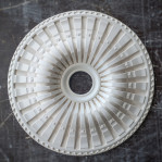 Розетка гіпсова в сучасному стилі р-83 Ø570