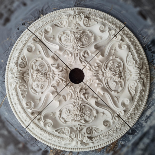 Розетка гіпсова з об'ємним насиченим малюнком р-84 Ø990