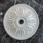 Розетка гіпсова у східному стилі з різьбленим візерунком р-87 Ø400