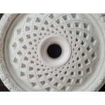 Розетка гіпсова в класичному стилі з сіточкою р-90 Ø410