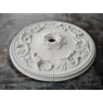 Розетка гіпсова з витонченим квітковим орнаментом р-94 Ø870