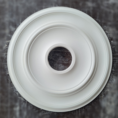 Розетка гіпсова гладка у сучасному стилі р-1014 Ø560