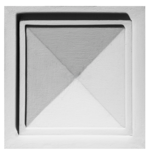 Середник з гіпсу с-50 h110х110мм