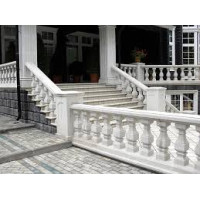 Як правильно вибрати балюстраду для сходів?