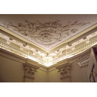 Використання гіпсової ліпнини на стелі в інтер'єрі