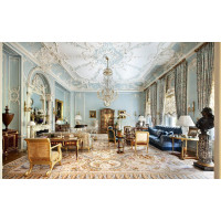 Класична гіпсова ліпнина в інтер'єрі