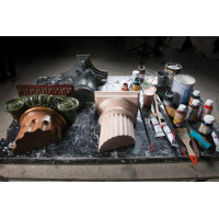 Чим пофарбувати гіпсову ліпнину?