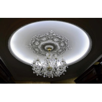 Переваги та особливості використання гіпсових розеток