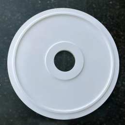 Розетка гіпсова гладка у сучасному стилі р-1016 б Ø660