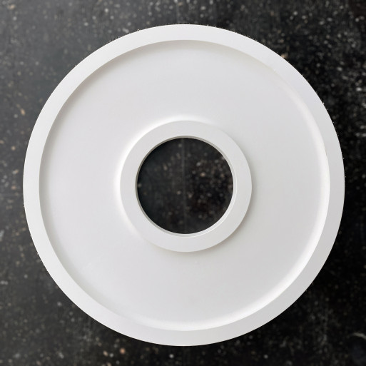 Розетка гіпсова гладка у сучасному стилі р-1017 а Ø410