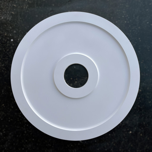 Розетка гіпсова гладка у сучасному стилі р-1017 Ø560