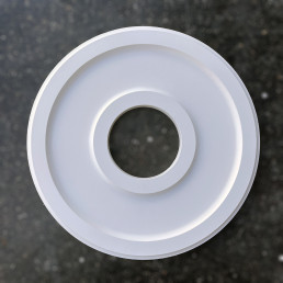 Розетка гипсовая гладкая в современном стиле р-1018 а Ø410