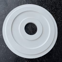Розетка гіпсова гладка у сучасному стилі р-1018, Ø560